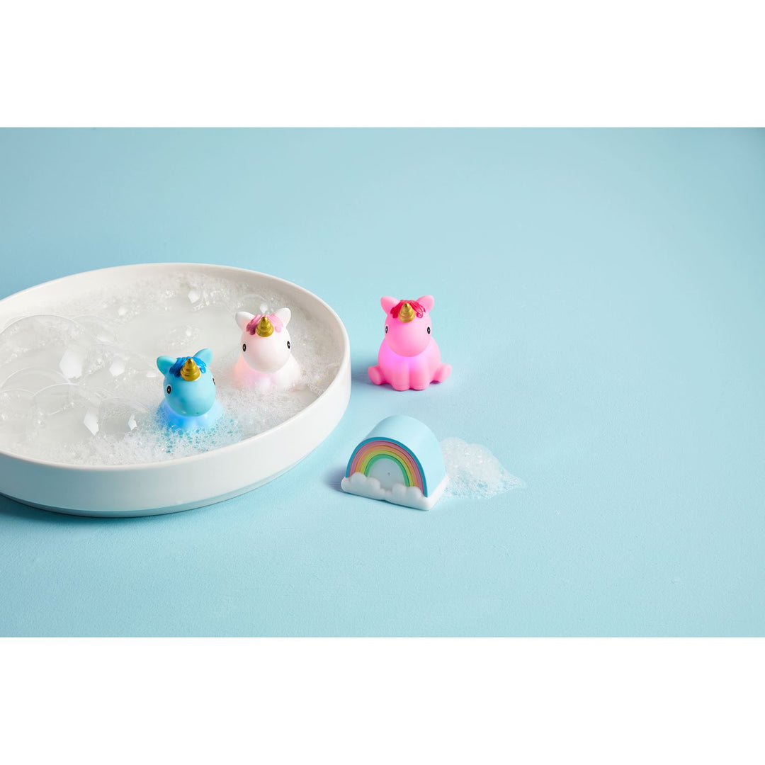 Unicorn Light-Up Bath Toy Set