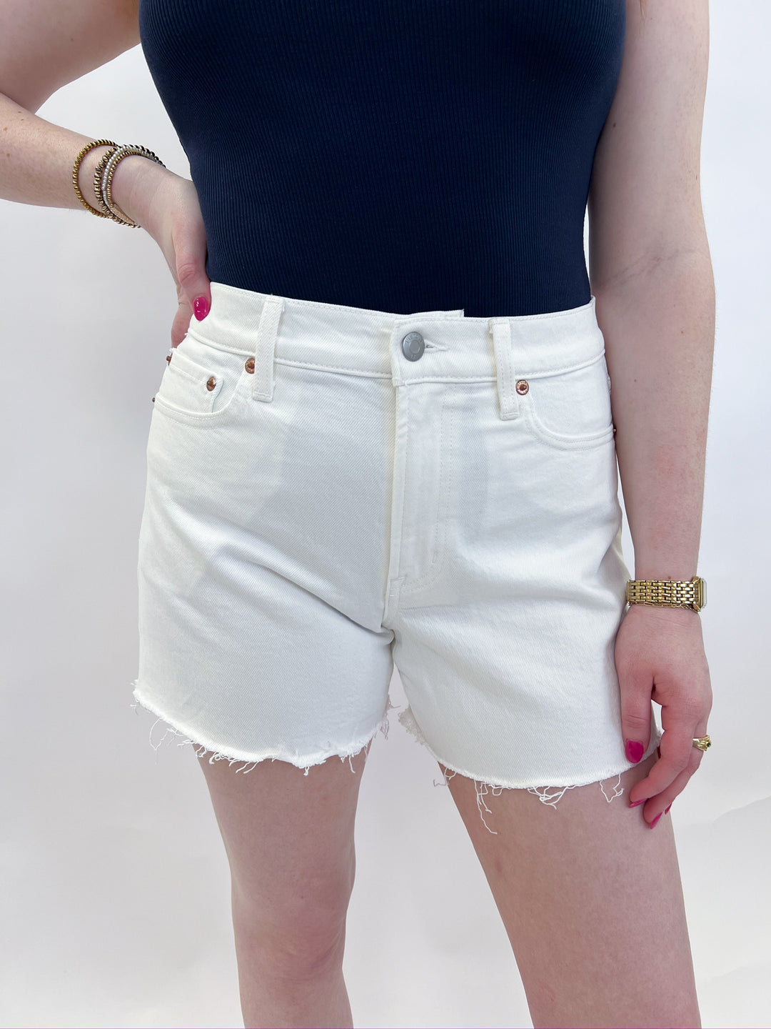 Antique White Kennedy Cut Off Short