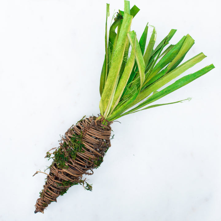 Natural Willow Carrot Decor