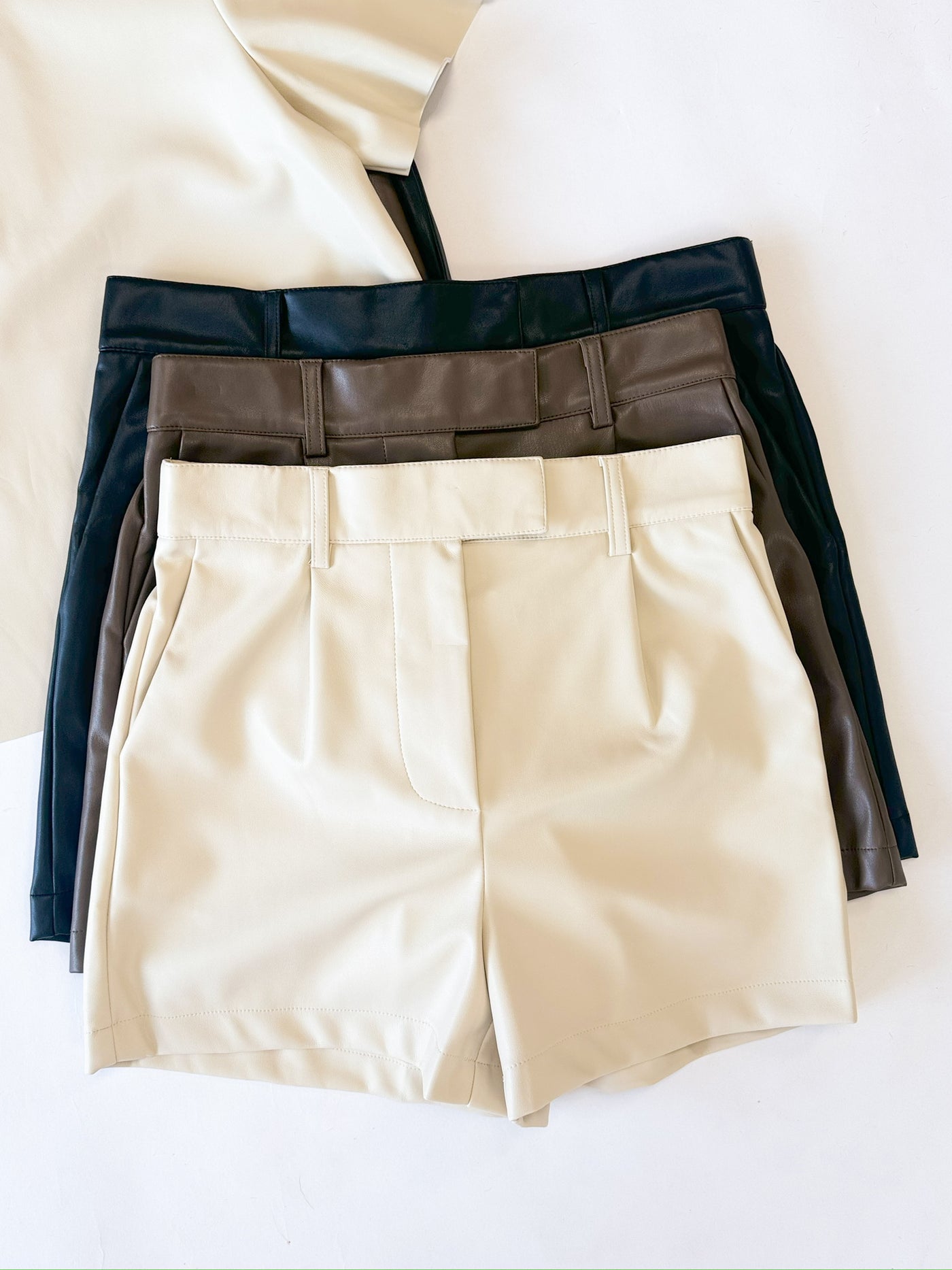 Black Imelda Shorts