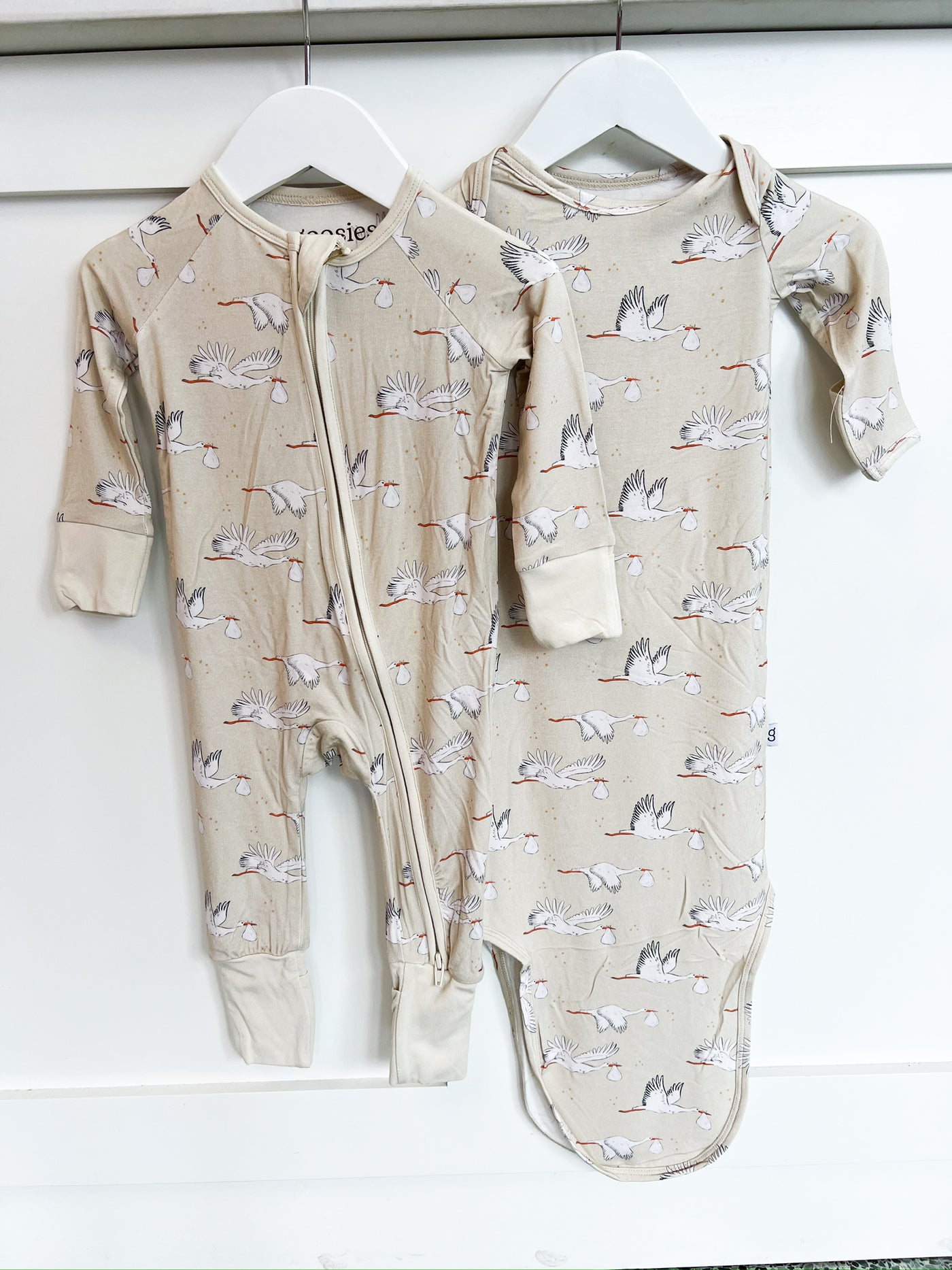 Stork Neutral Gown 0-3 Months