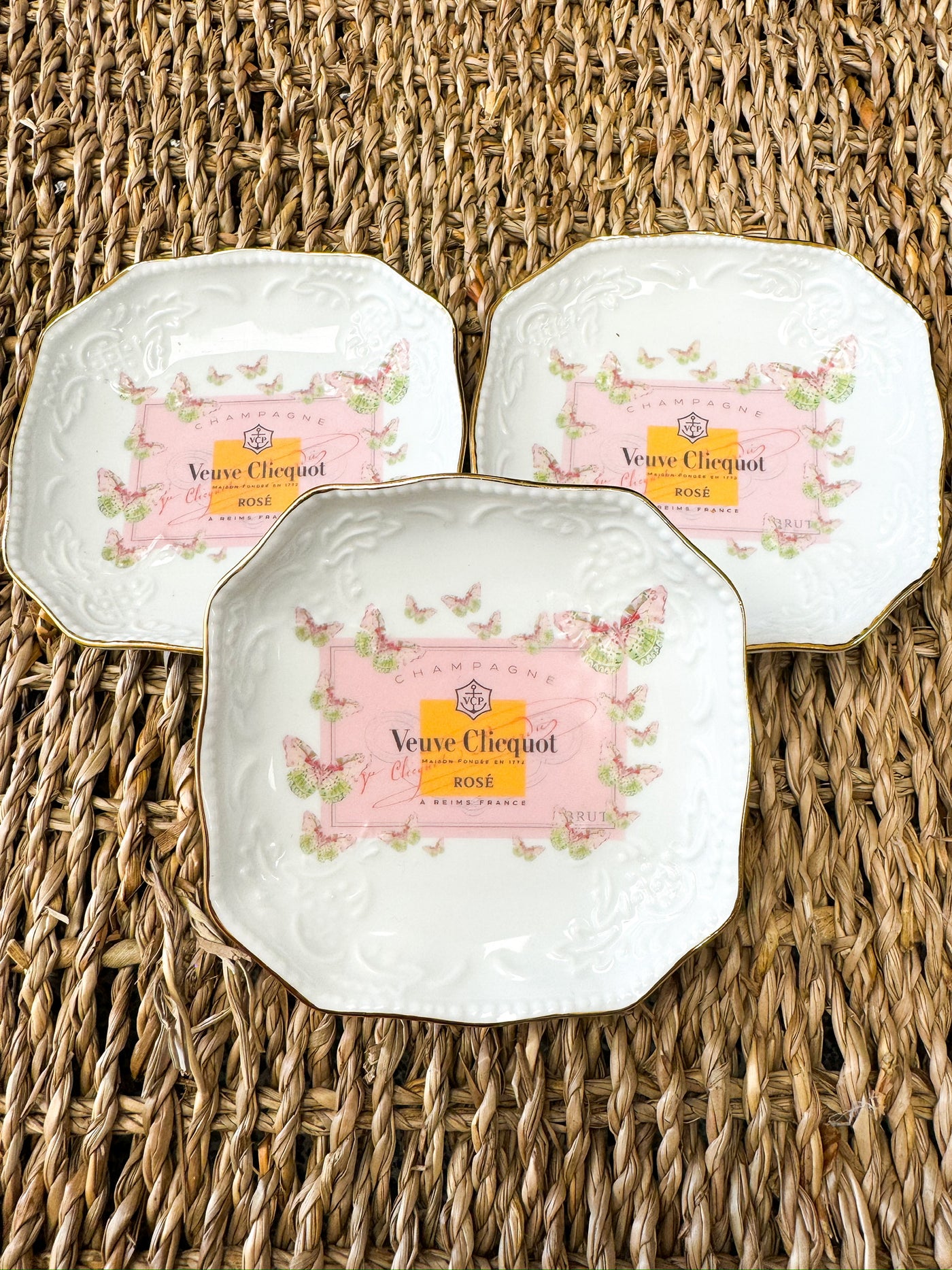 Butterfly Rosé Bon Bon Dish