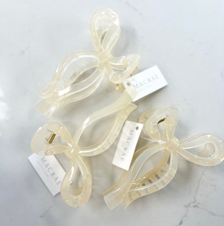 Amy Bow Clip