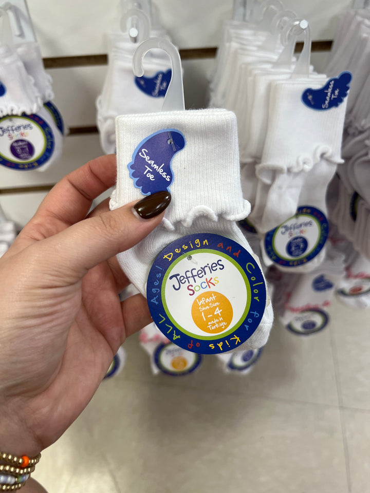 White Ruffle Trim Sock 2Pk