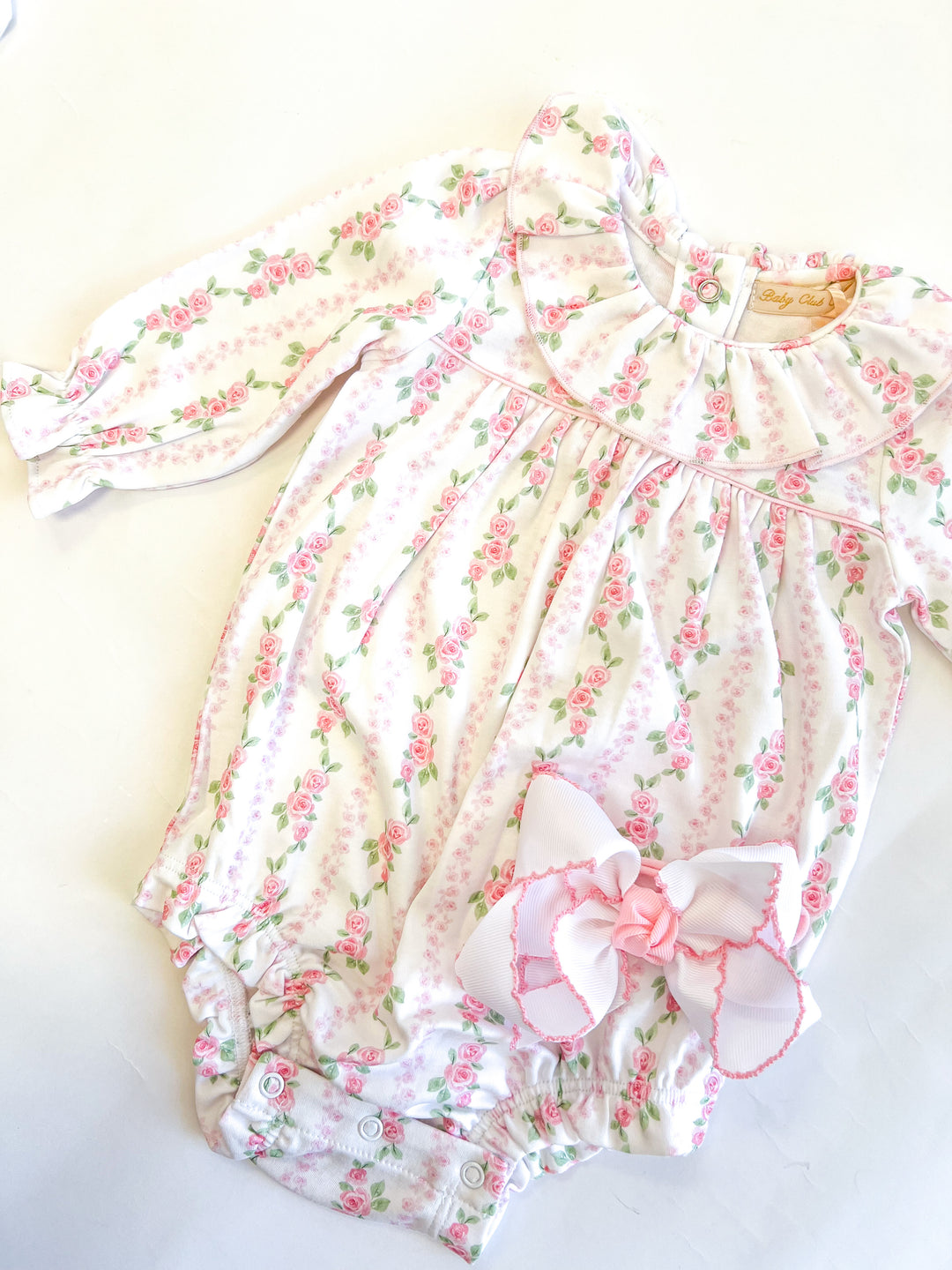 Sweet Roses Bubble Ruffled Collar