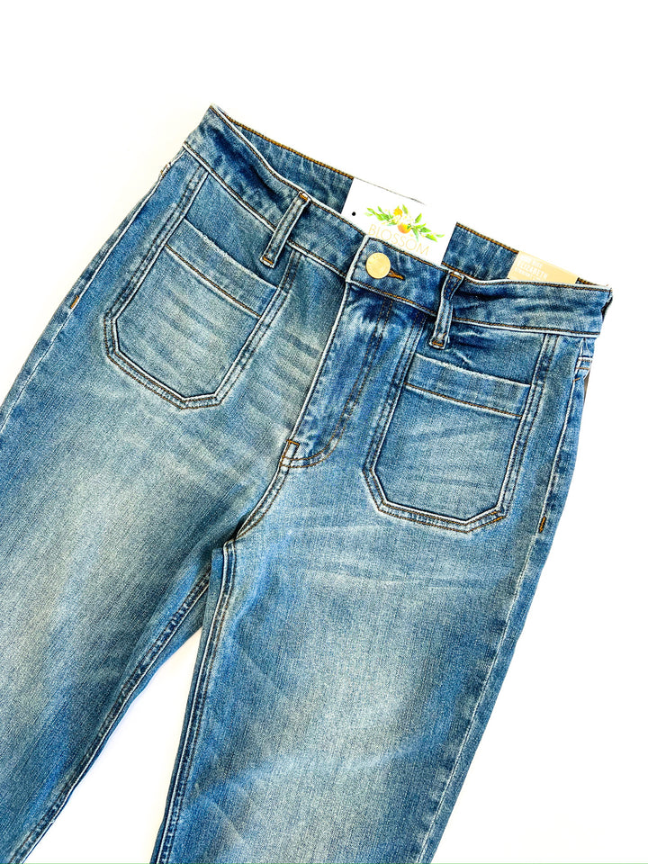 Elizabeth High Rise Straight Jean