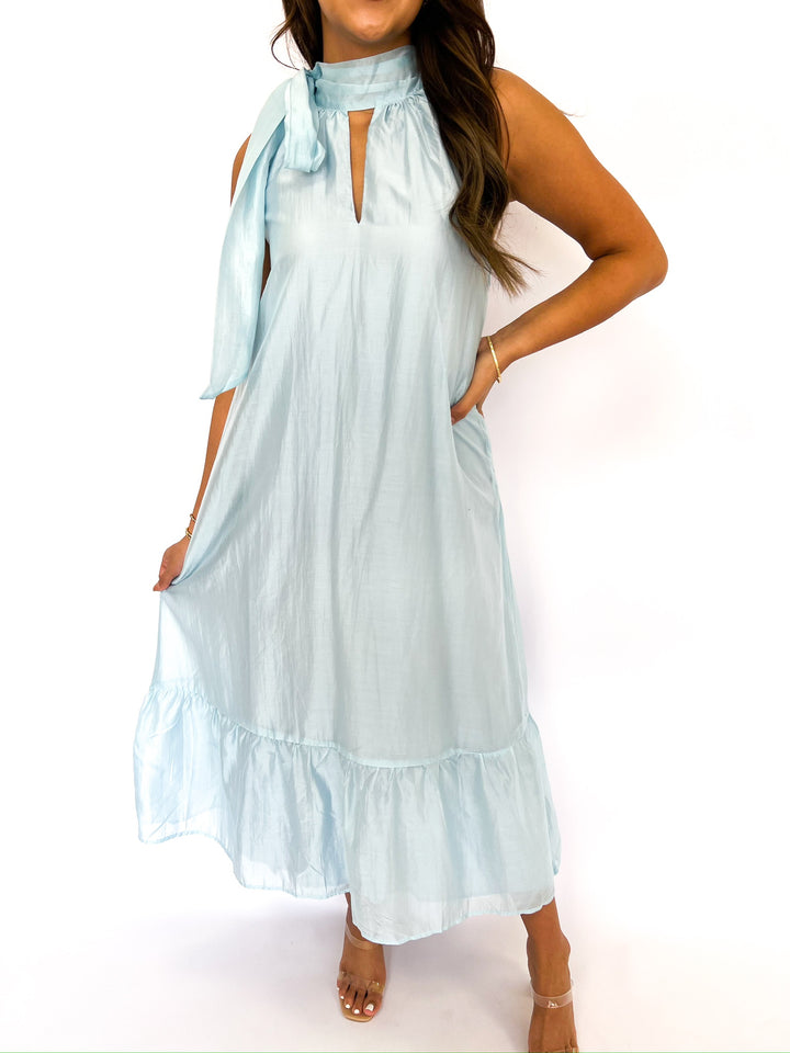 Sky Side Bow Detailed Light Weight Maxi Dress