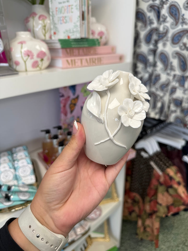 3-D Sculpted Flower Vase
