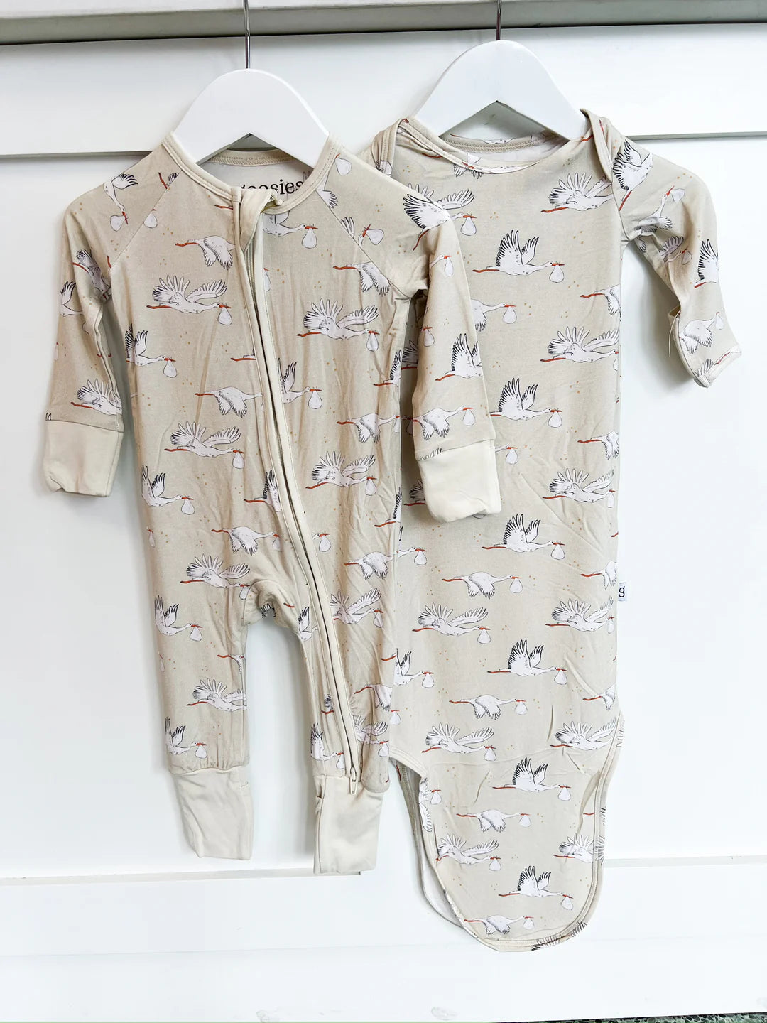 Stork Baby Neutral Zip Onsie 0-3Mo.