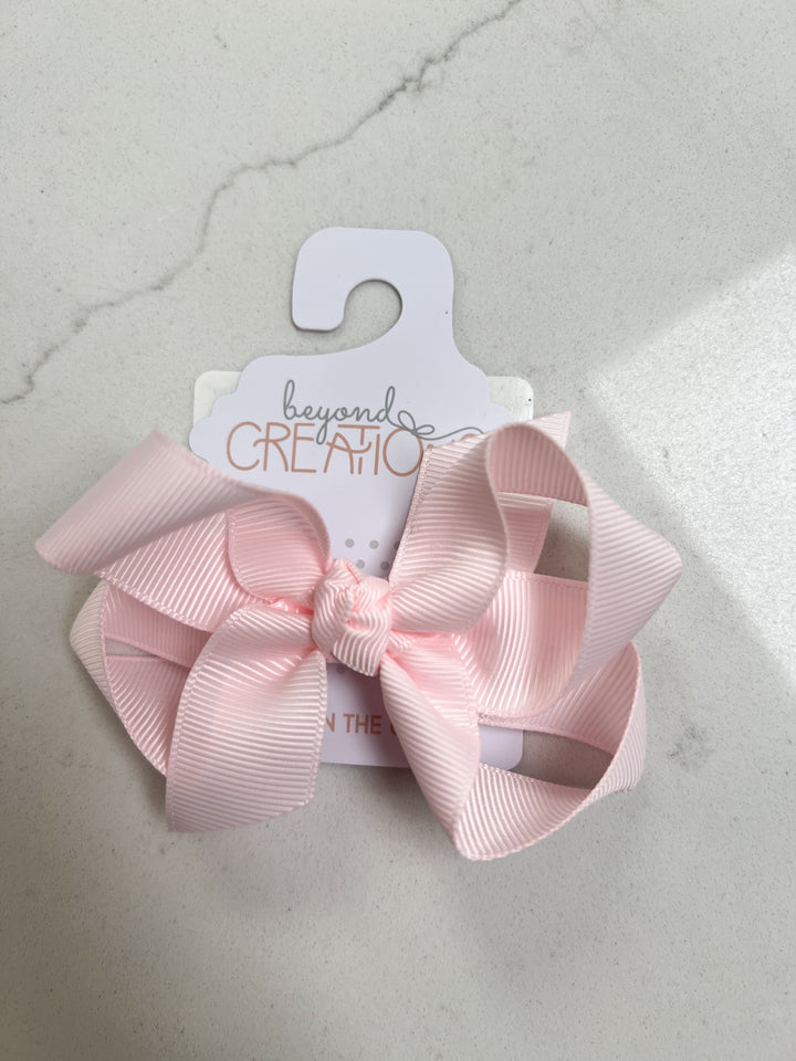 Medium Traditional Alligator Clip Bow